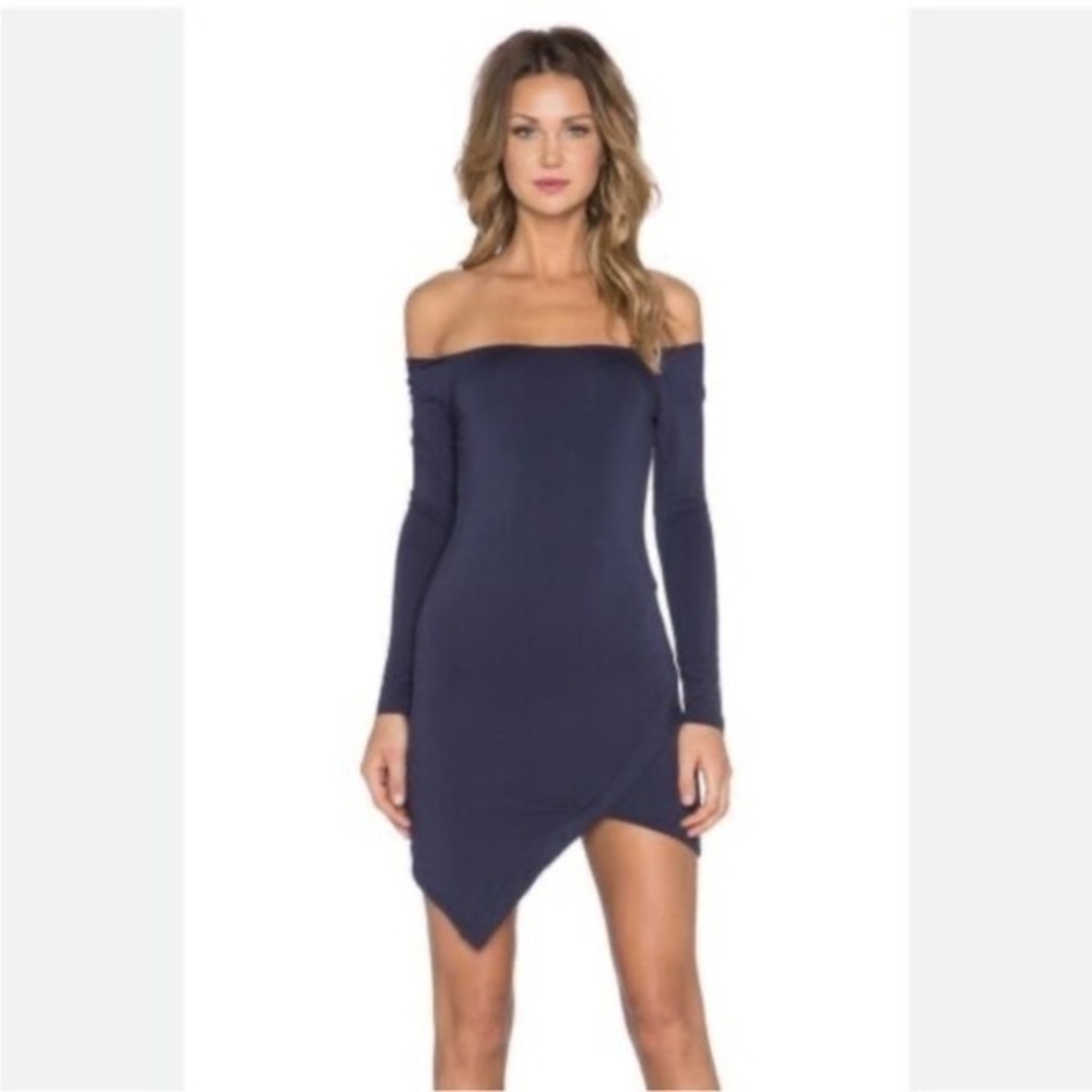 Lovers + Friends Off Shoulder Asymmetrical Hem Navy Dress by Size Small NWT